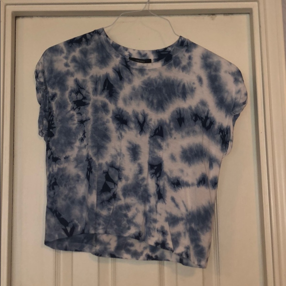 Dark and light blue and white tie-dye crop top